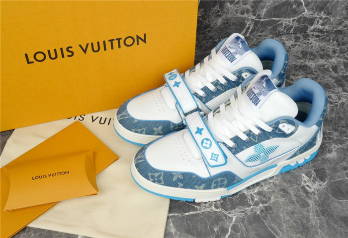 Lv trainer bleu clair