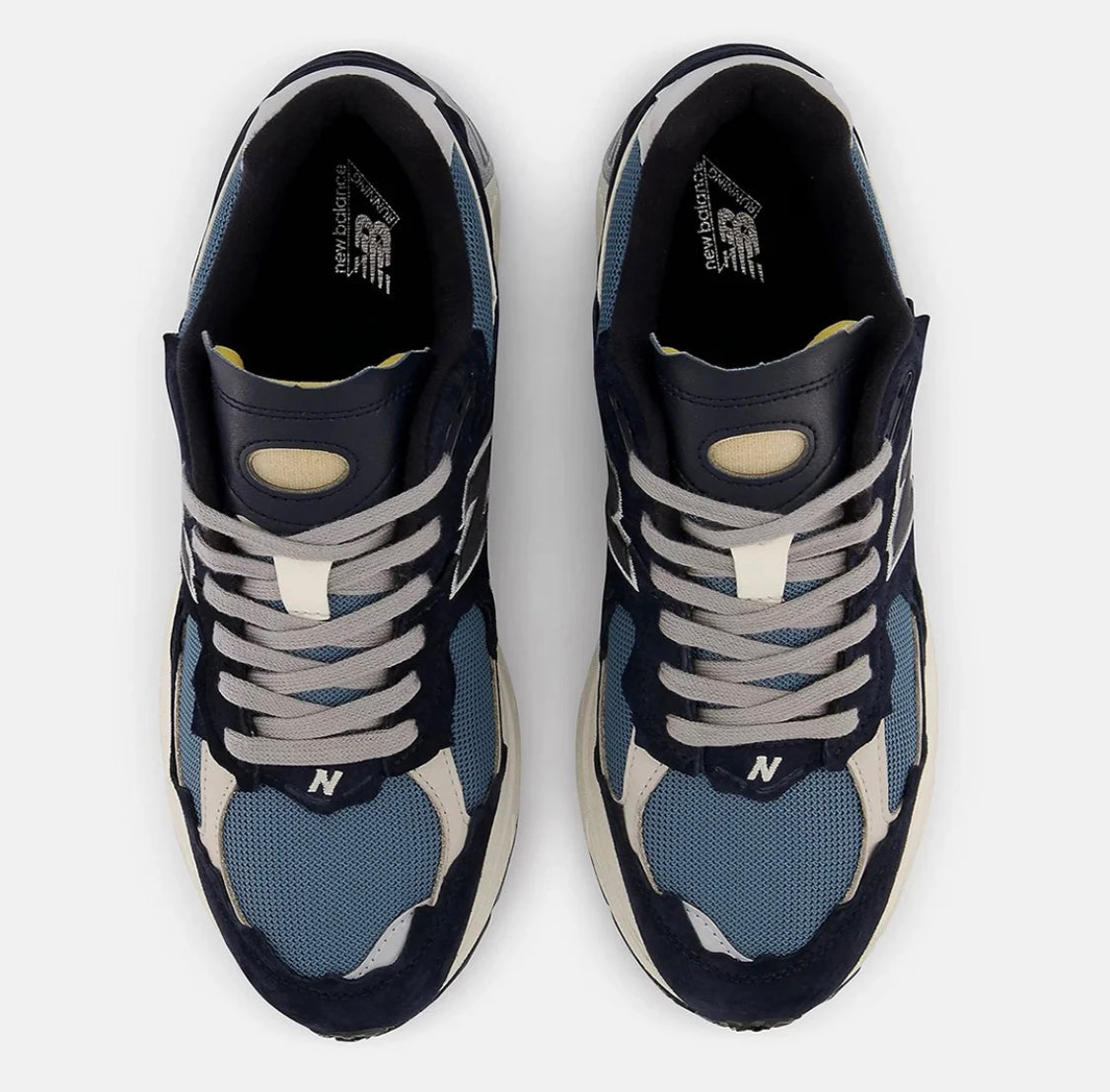 NB 2002RD Dark Navy